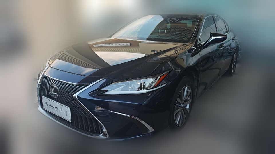Lexus ES200 2018 2.0 AT Excellence