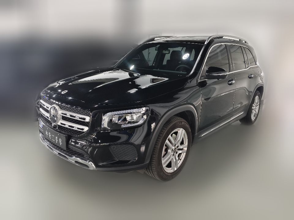 Mercedes-Benz GLB 220 2023 2.0T DCT Dynamic Edition