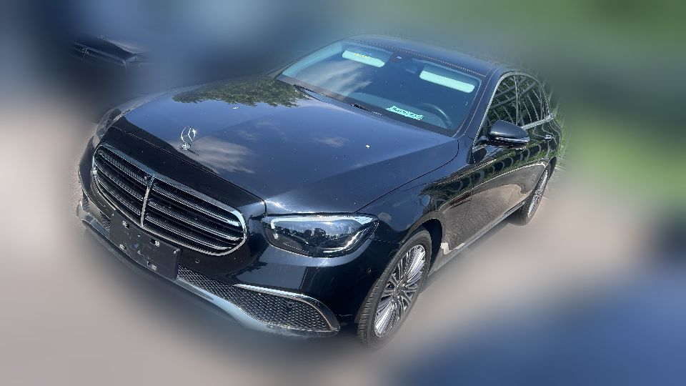 Mercedes-Benz E 300 L 2023 2.0T AT Sport Luxury