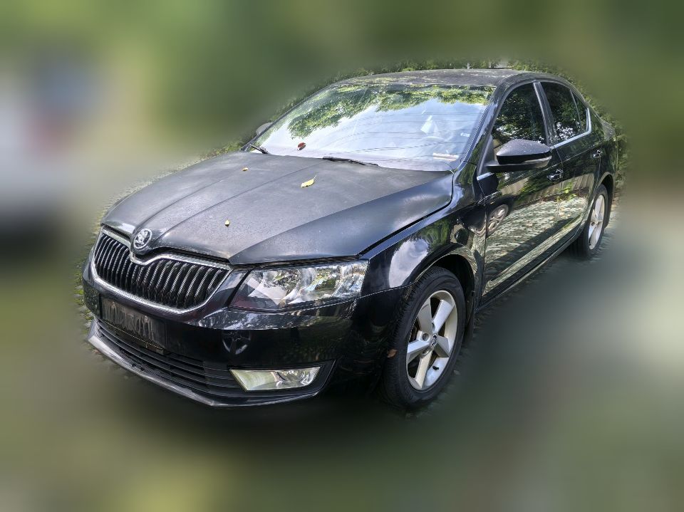 Octavia 2015 1.6 MT Elegance