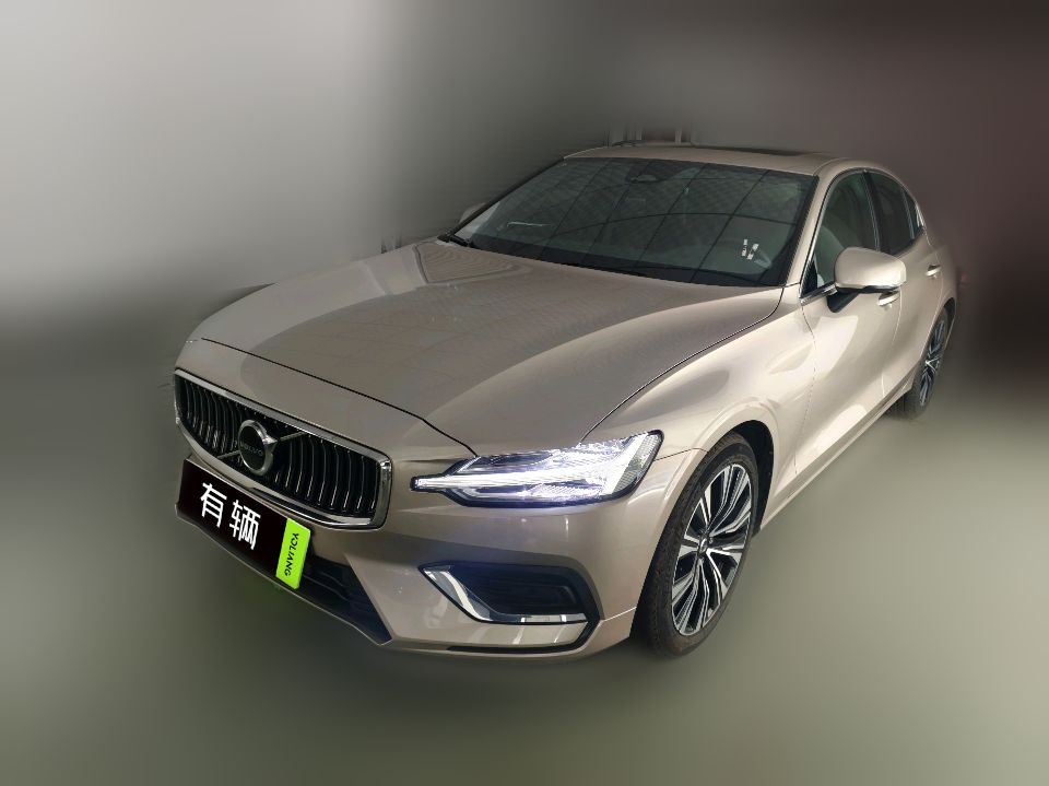 Volvo S60 48V 2025 2.0T DCT B4 Luxury