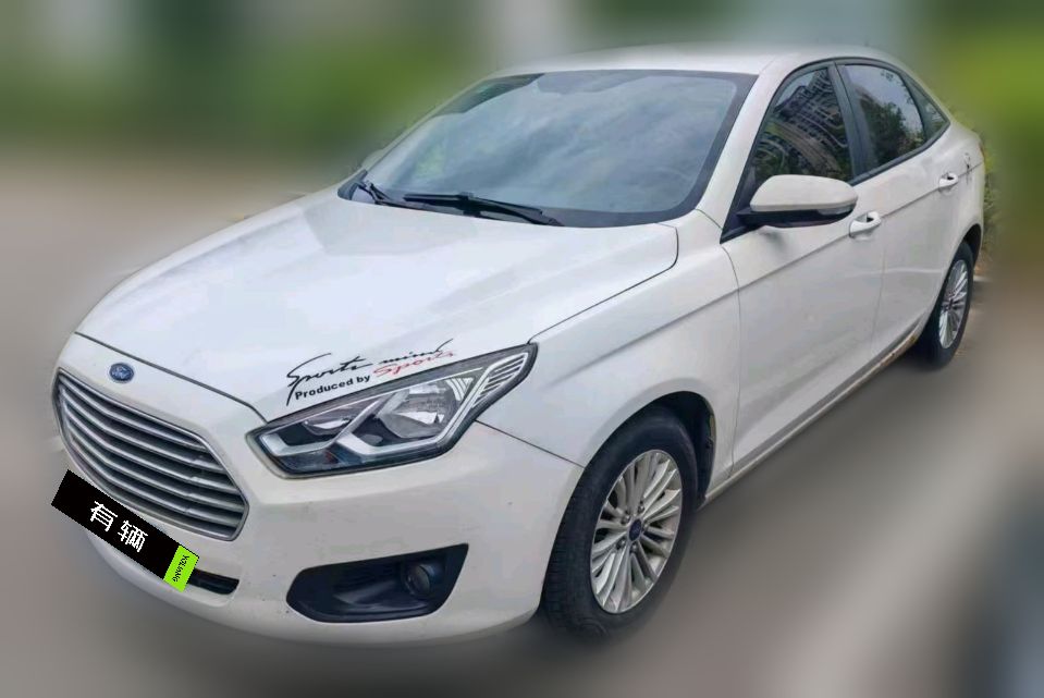 Ford Escort 2015 1.5 MT Comfort