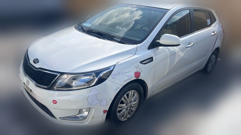 Kia K2 Hatchback 2012 1.4 AT GLS Anniversary Edition
