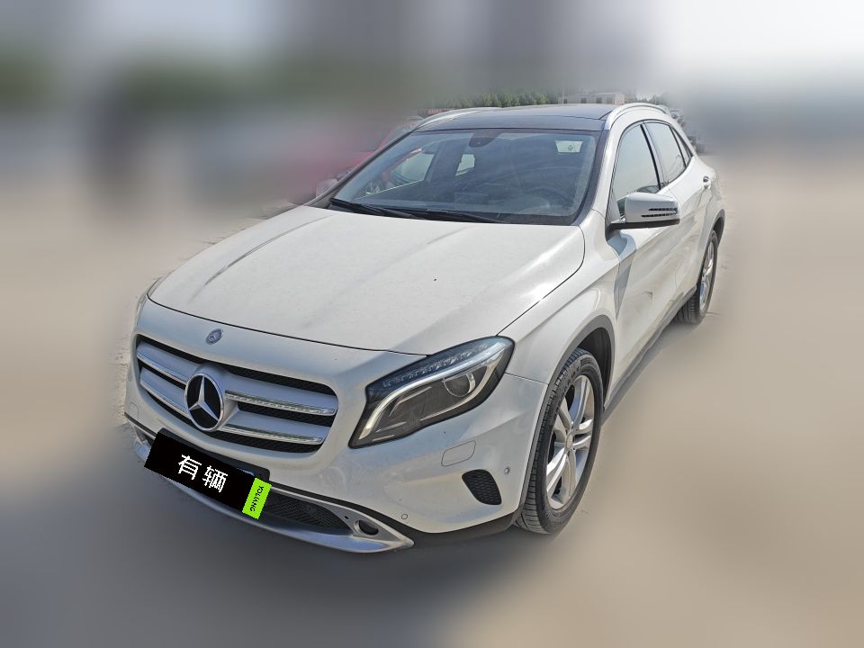 Mercedes-Benz GLA 200 2015 1.6T DCT