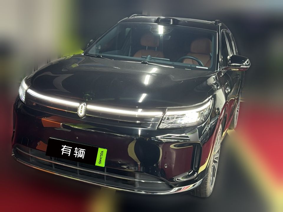 AITO M7 2024 AWD Plus 5-Seater