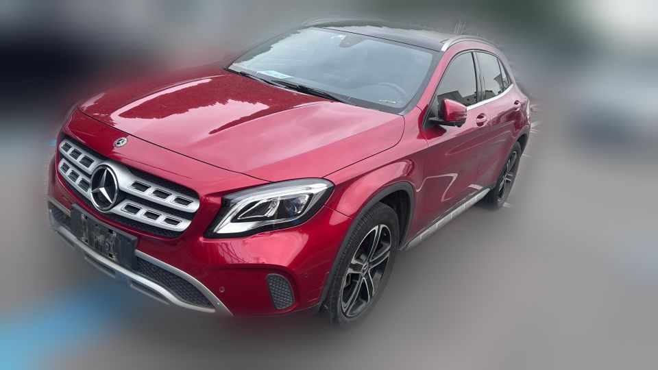 Mercedes-Benz GLA 200 2018 1.6T DCT Fashion