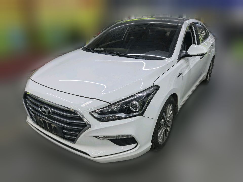 Hyundai Mistra 2017 1.6T DCT GLS Smart