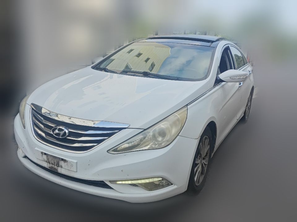 Hyundai Sonata 8th Gen 2013 2.4 AT Leading