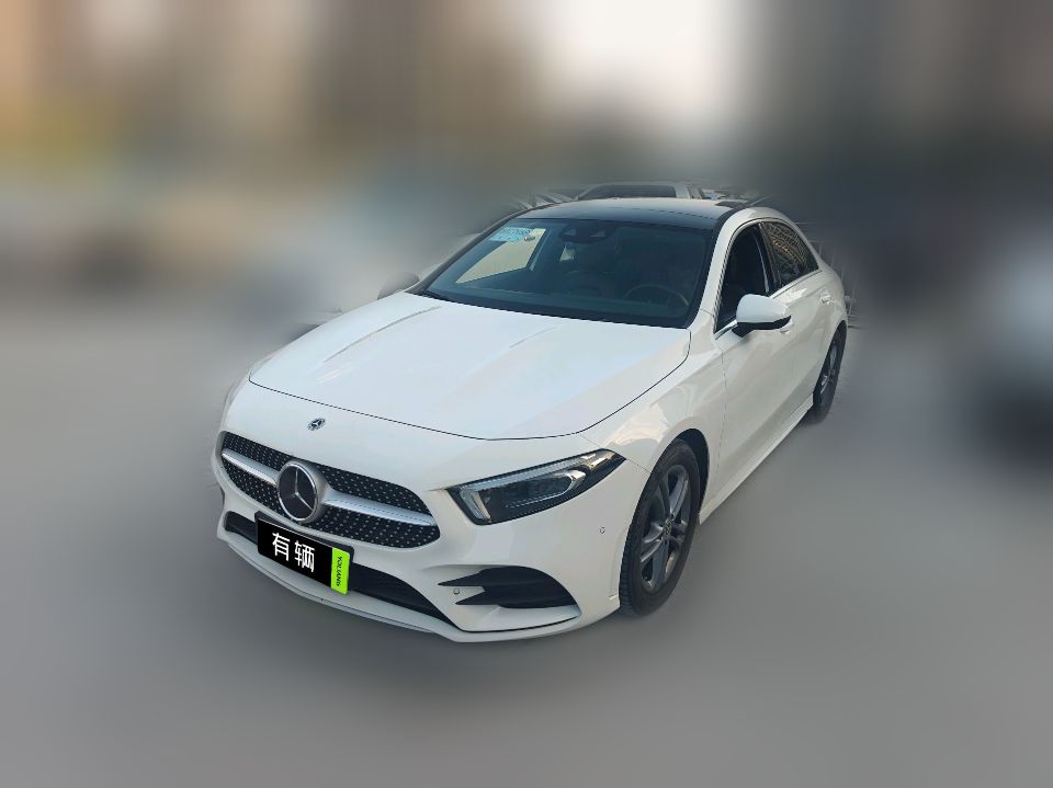 Mercedes-Benz A 180 L 2022 1.3T DCT Sport