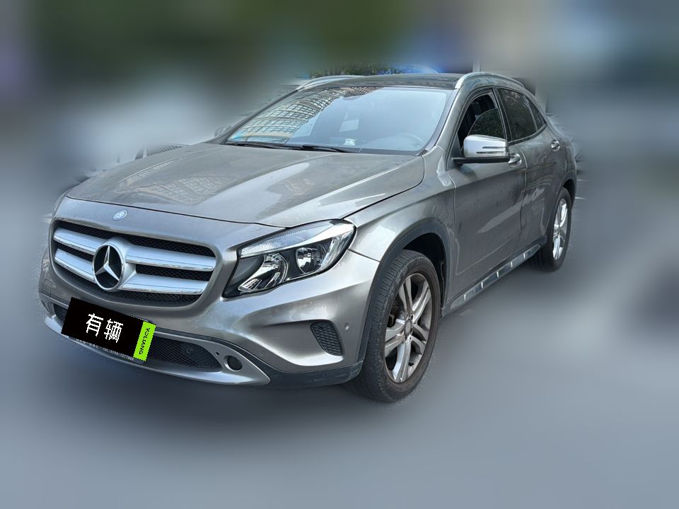 Mercedes-Benz GLA 200 2015 1.6T DCT Dynamic
