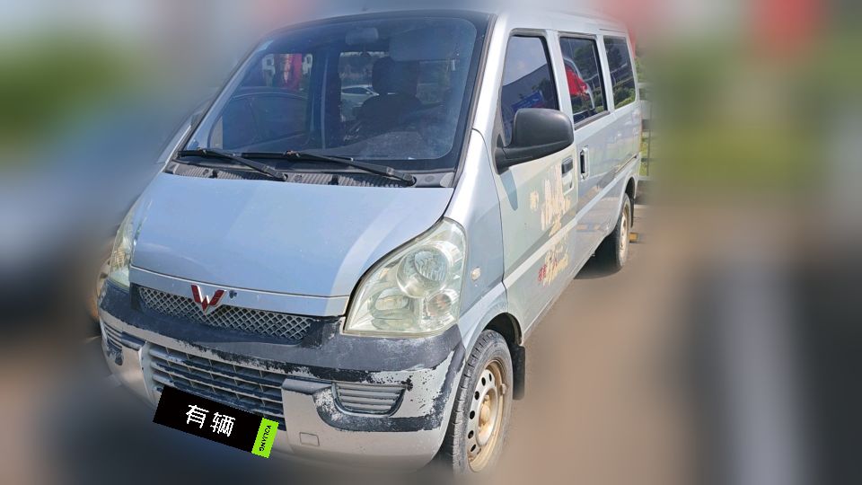 Wuling Rongguang 2011 1.2 MT Base 5-Seater
