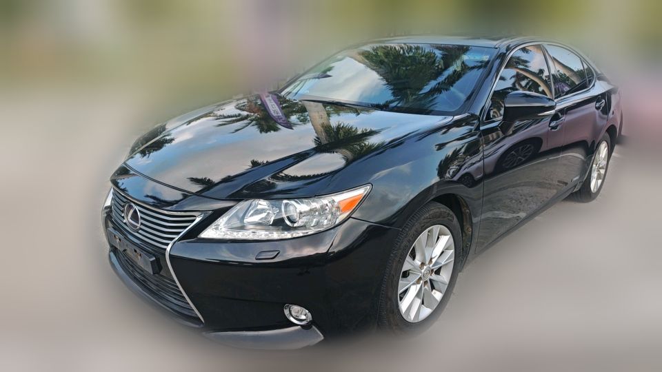 Lexus ES300h 2013 2.5 CVT Elite