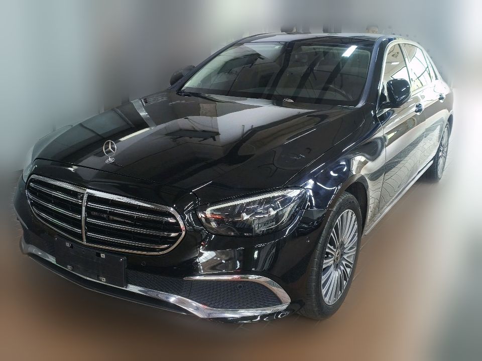 Mercedes-Benz E 300 L 2021 2.0T AT Luxury Edition