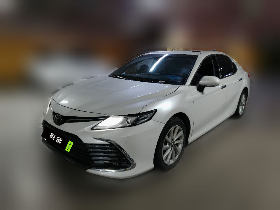 Toyota Camry 2021 2.0G CVT Luxury