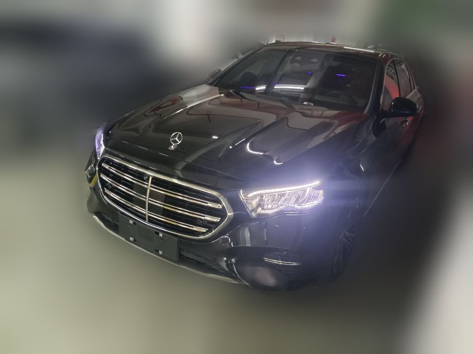 Mercedes-Benz E 300 L 48V 2026 2.0T AT Luxury