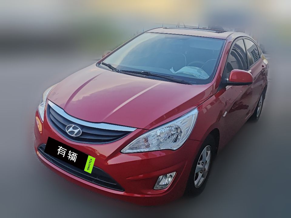 Hyundai Reina Sedan 2010 1.4 AT GT Fashion