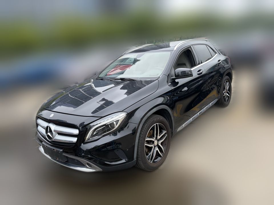 Mercedes-Benz GLA 220 4MATIC 2015 2.0T DCT Fashion
