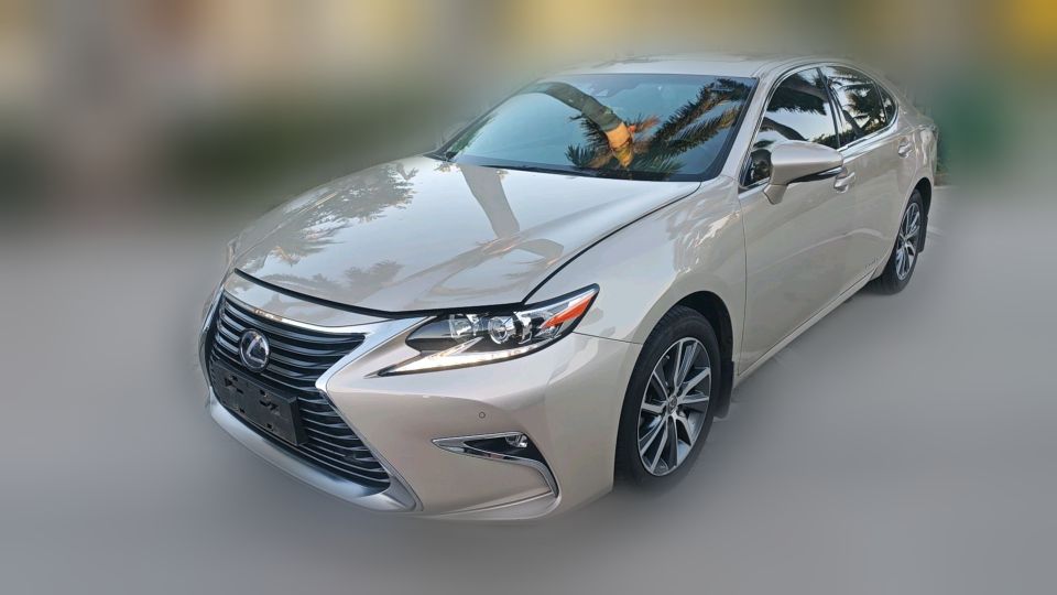 Lexus ES300h 2015 2.5 CVT Comfort
