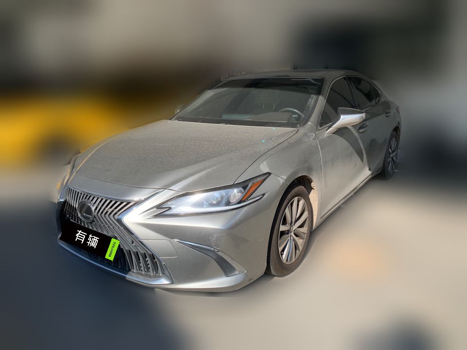 Lexus ES260 2018 2.5 AT Premium