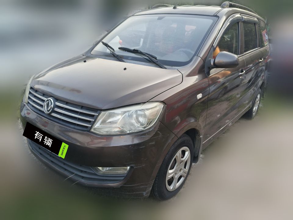 Dongfeng Fengguang 330 2014 1.5 Manual Base 7-8 Seater