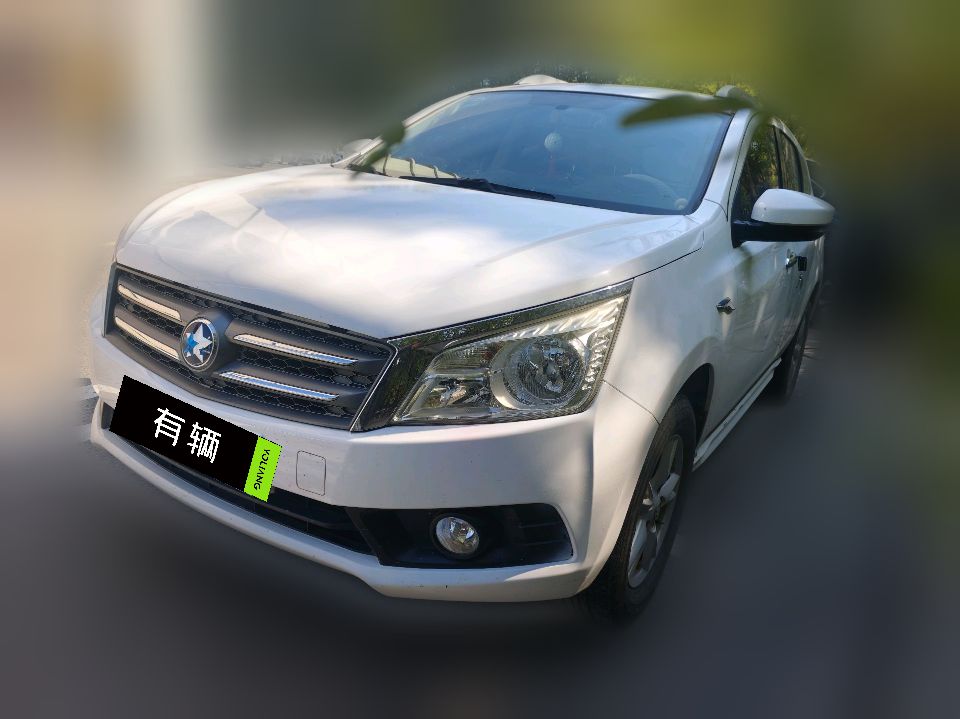 Venucia T70 2016 1.6 MT Touring