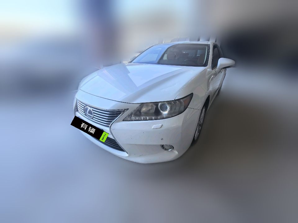Lexus ES300h 2013 2.5 CVT Elite