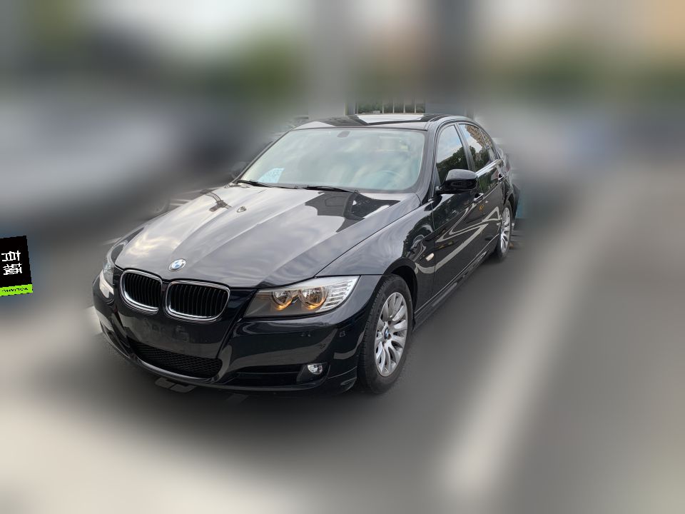 BMW 318i 2011 2.0 AT Premium