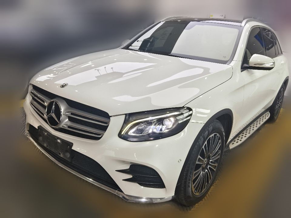 Mercedes-Benz GLC 260 4MATIC 2018 2.0T AT Dynamic