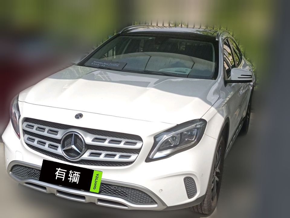 Mercedes-Benz GLA 200 2018 1.6T DCT Fashion
