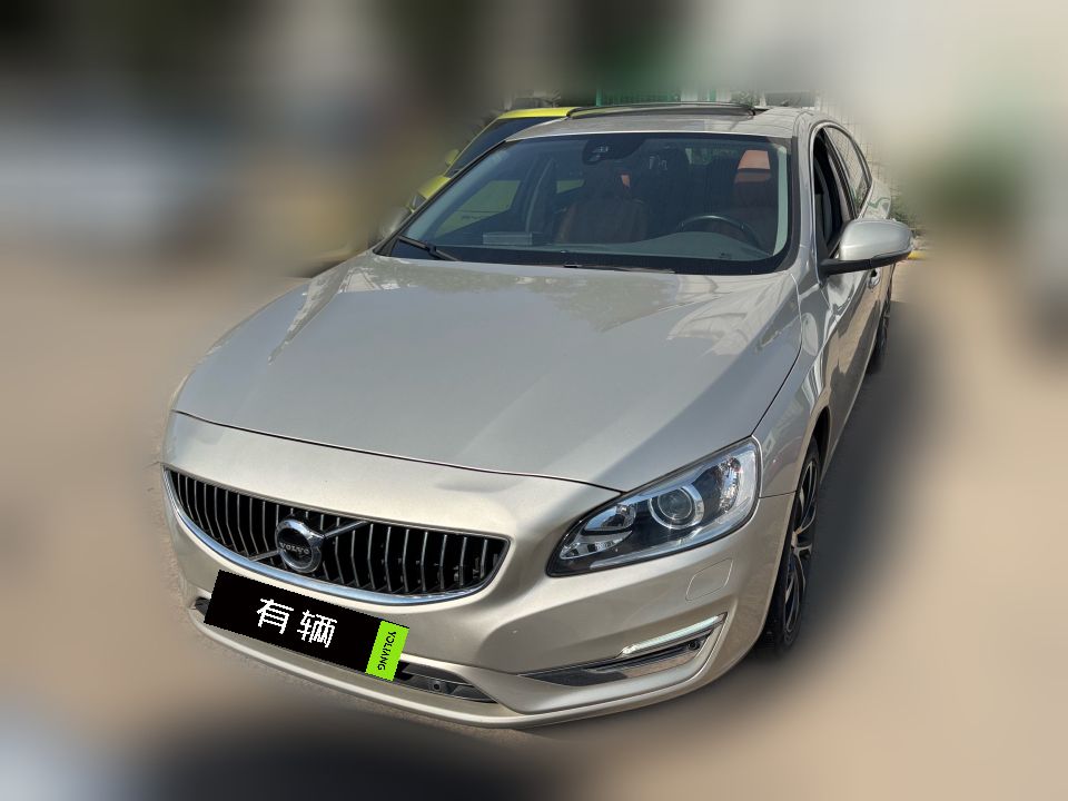 Volvo S60L 2019 2.0T AT T5 Advance Facelift