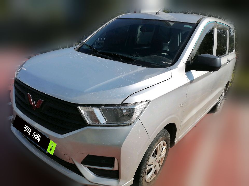 Wuling Hongguang S 2021 1.5 Manual Basic Facelift