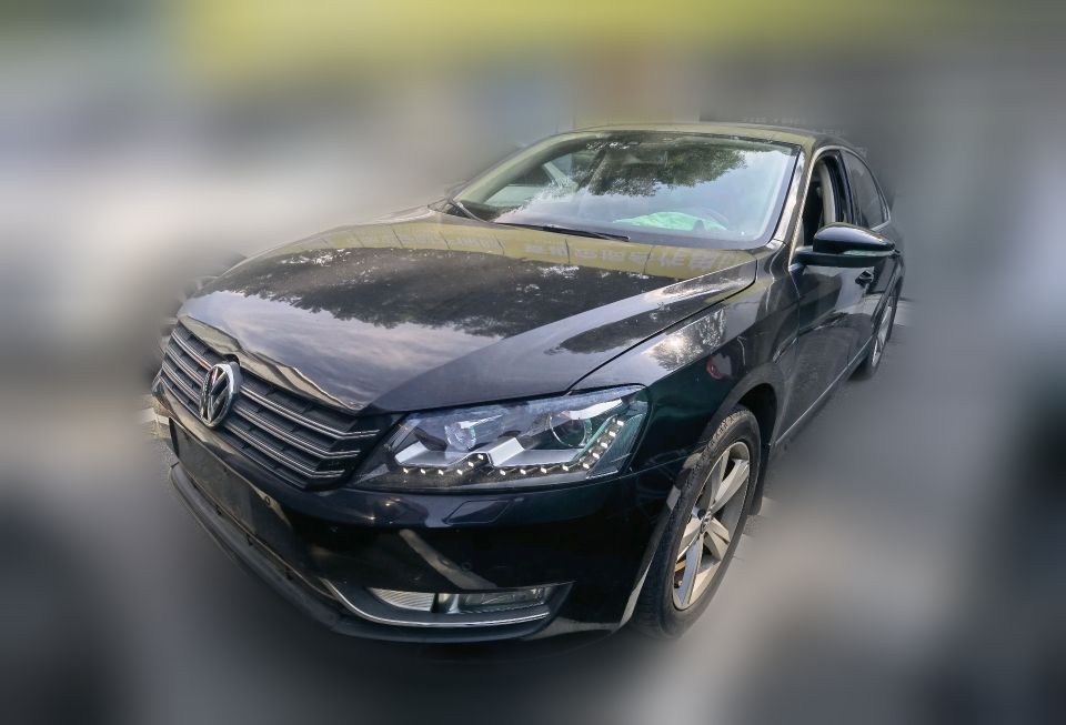 Volkswagen Passat 2013 1.8TSI DCT Royal Premium