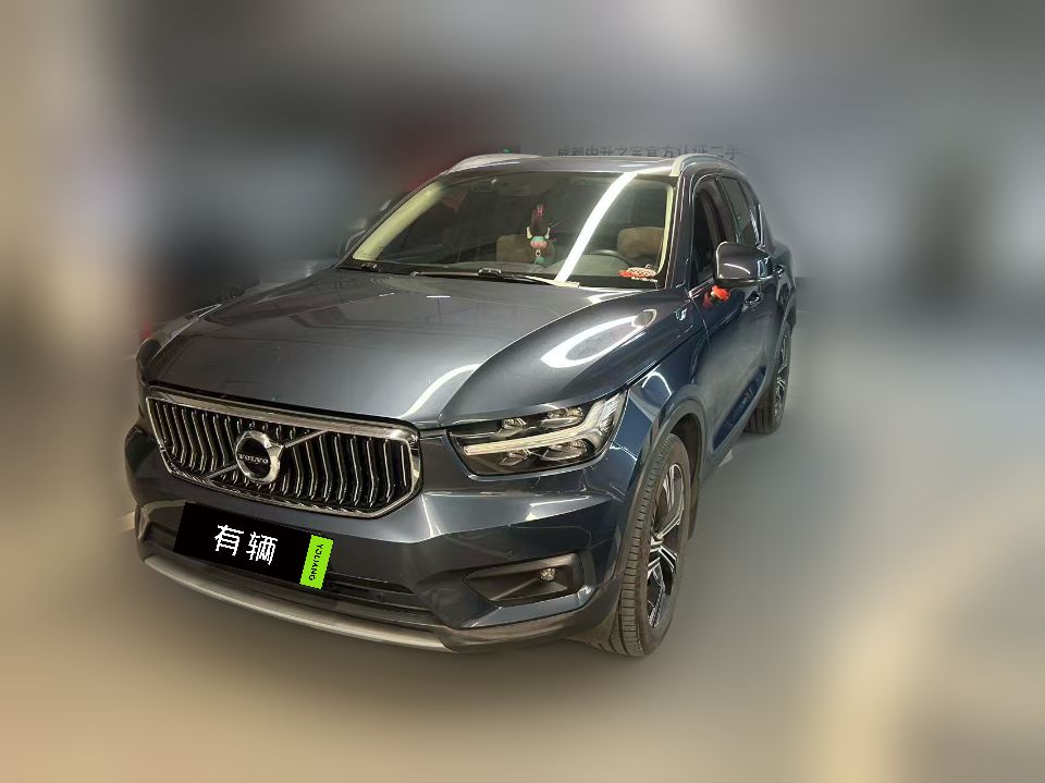 Volvo XC40 2020 2.0T AT T4 AWD Luxury