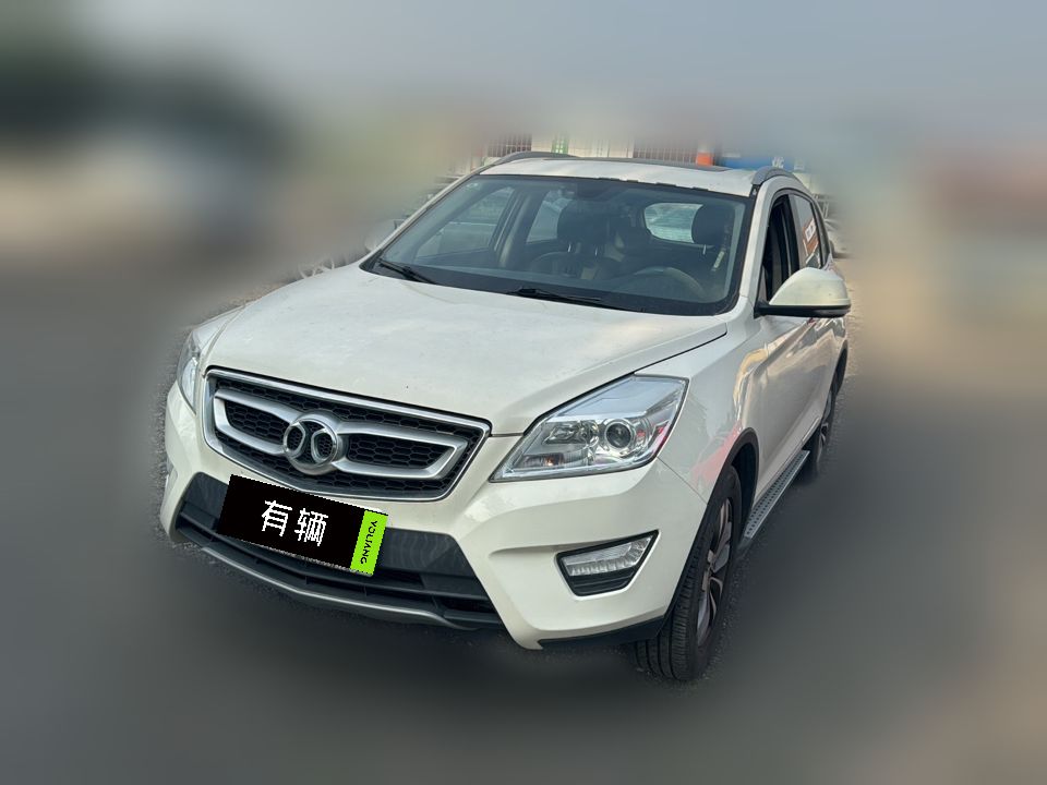 Baic X65 2015 2.0T AT Comfort Edition