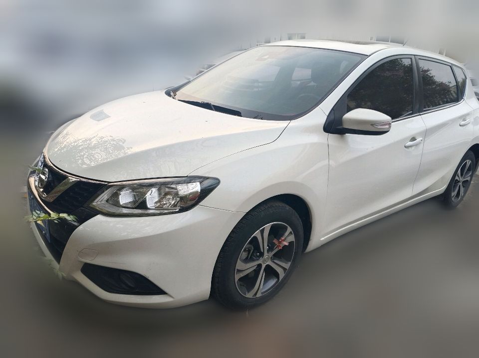 Nissan Tiida 2016 1.6 CVT Smart