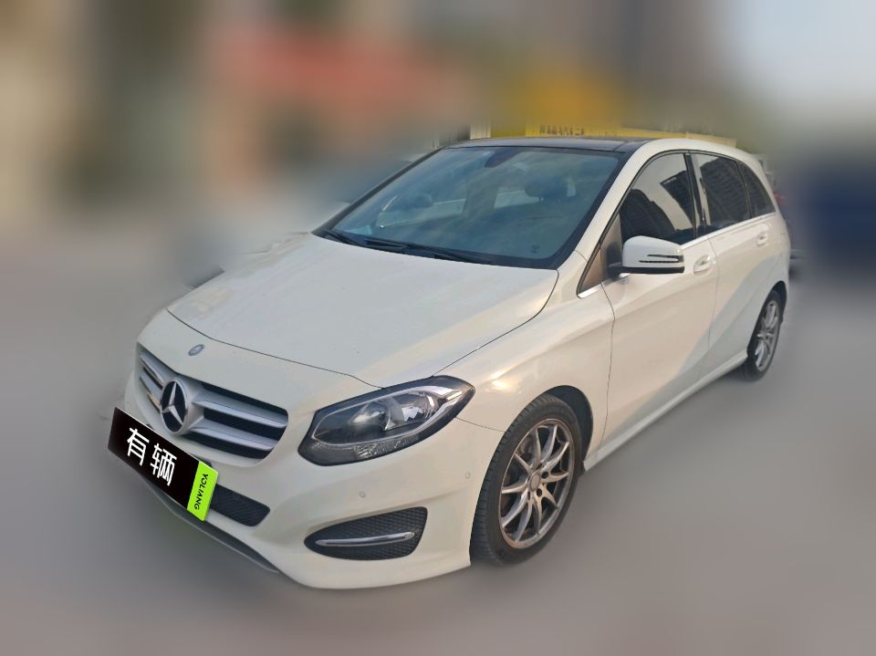 Mercedes-Benz B 200 2015 1.6T DCT Sport Edition