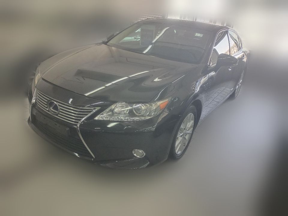 Lexus ES300h 2013 2.5 CVT Luxury