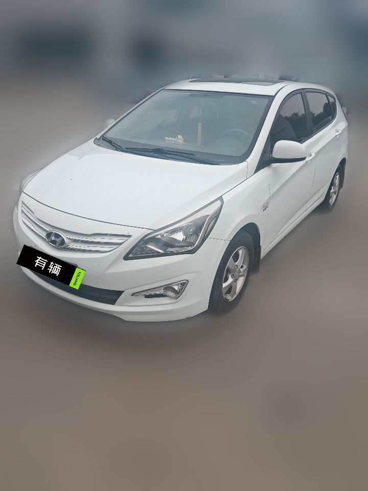 Hyundai Reina 2014 1.4 MT GLX Leading