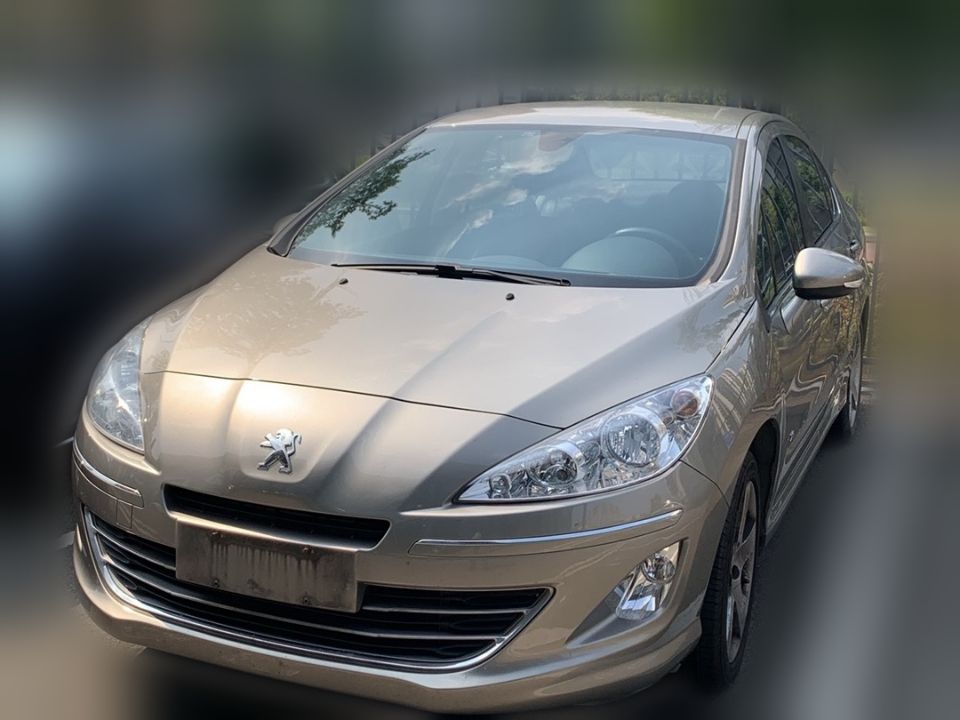 Peugeot 408 2013 2.0 MT Comfort