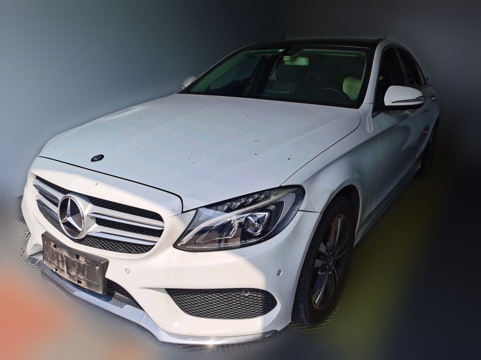Mercedes-Benz C 200 L 2017 2.0T AT Sport