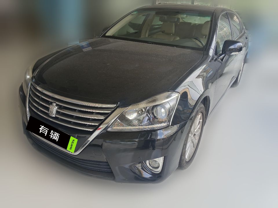 Toyota Crown 2012 2.5 AT Royal Leather Edition