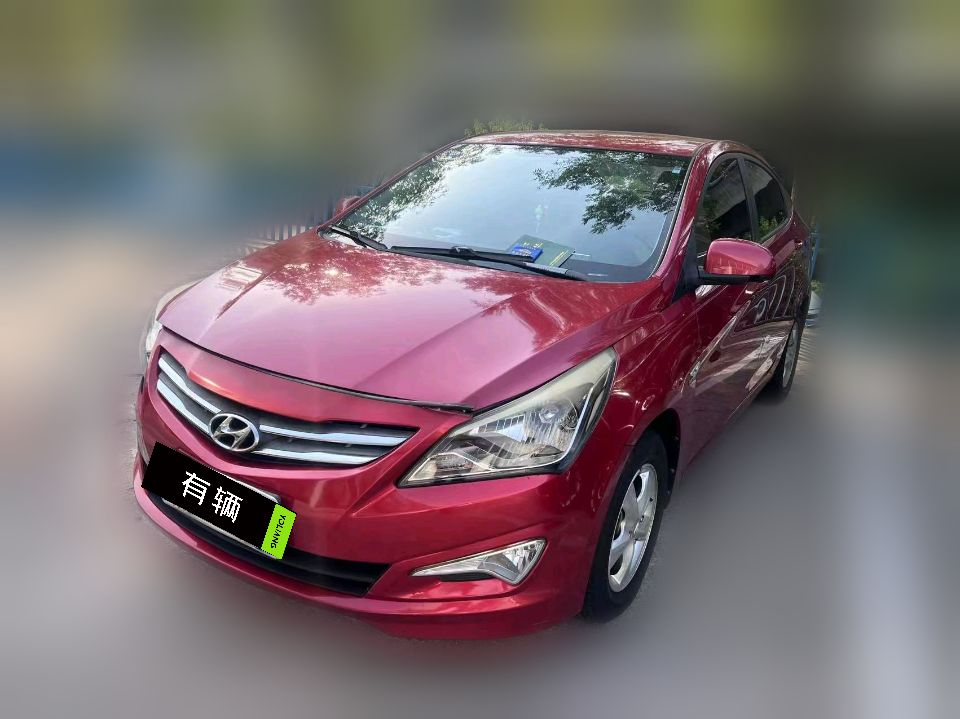 Hyundai Reina 2014 1.4 Manual GLS Smart