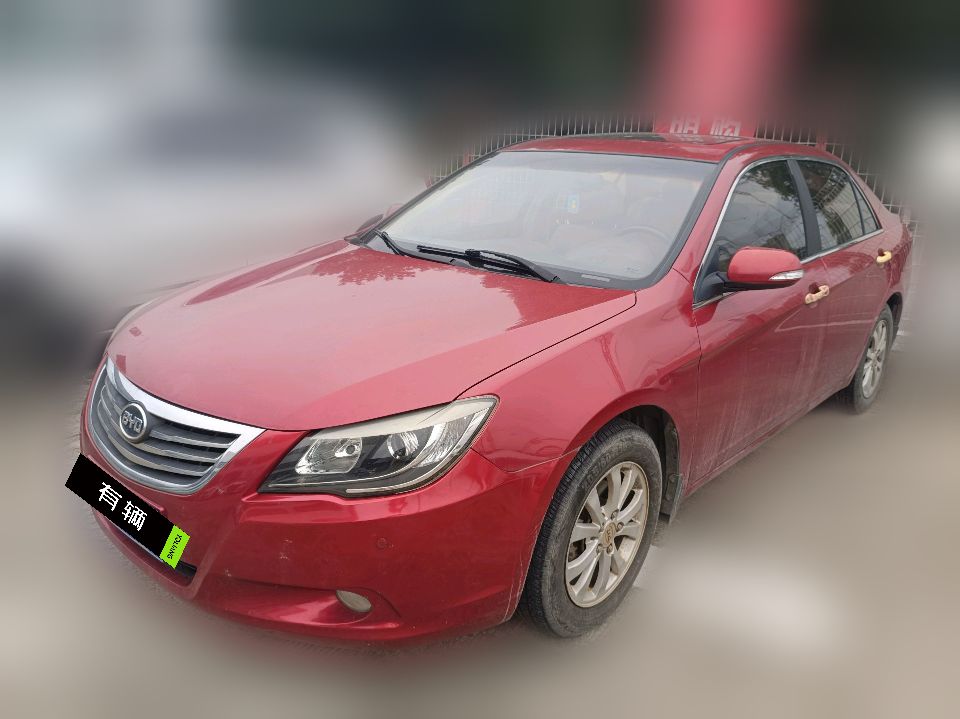BYD G6 2013 2.0 MT Premium Edition