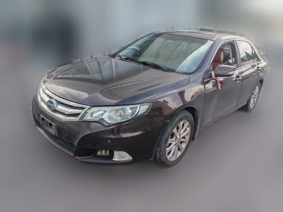 BYD G6 2013 1.5TI MT Premium