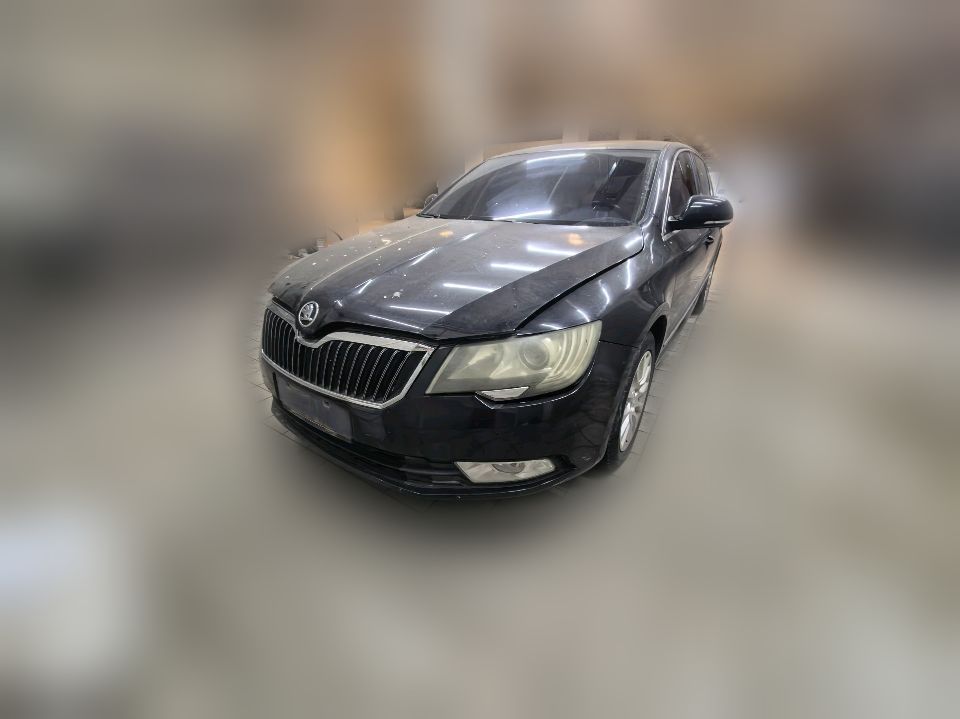 Skoda Superb 2013 1.8TSI AT Prestige