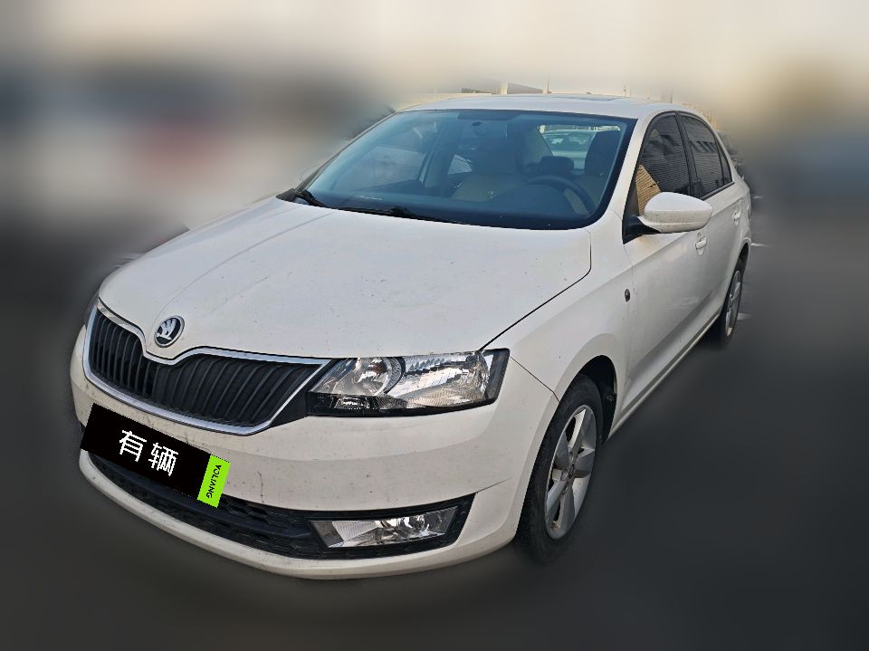 Skoda Rapid 2015 1.6 MT Smart Select