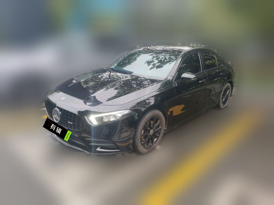 Mercedes-Benz A 200 L 2022 1.3T DCT Dynamic