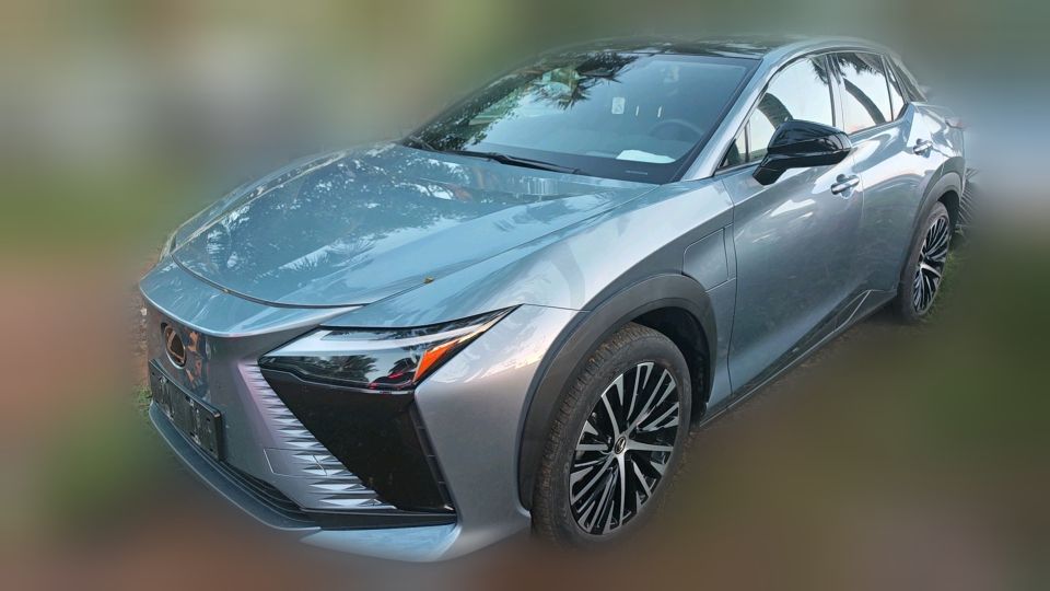 Lexus RZ 450e 2023 AWD Long Range