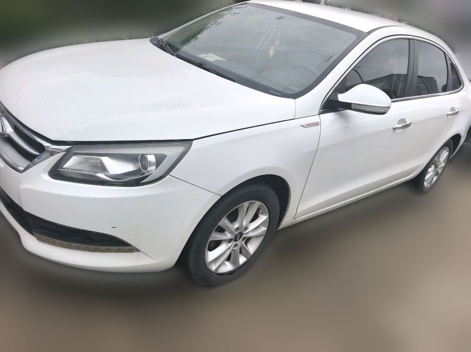 Chery Arrizo 7 2014 1.6 MT DVVT Integrity