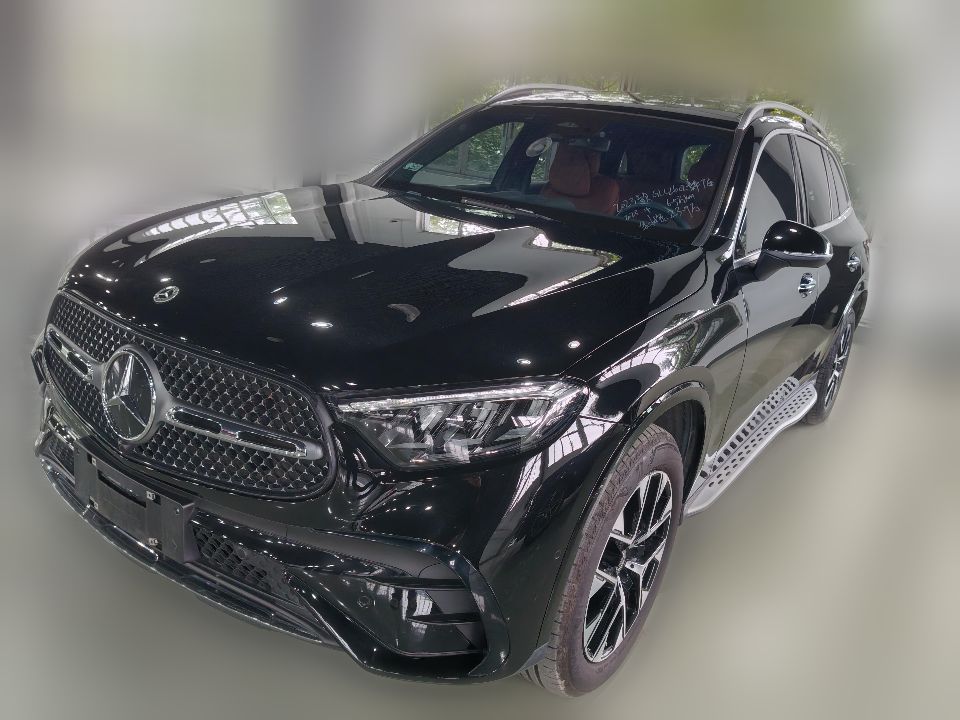 Mercedes-Benz GLC 260 L 4MATIC 48V 2023 2.0T AT Luxury Edition 7-Seater